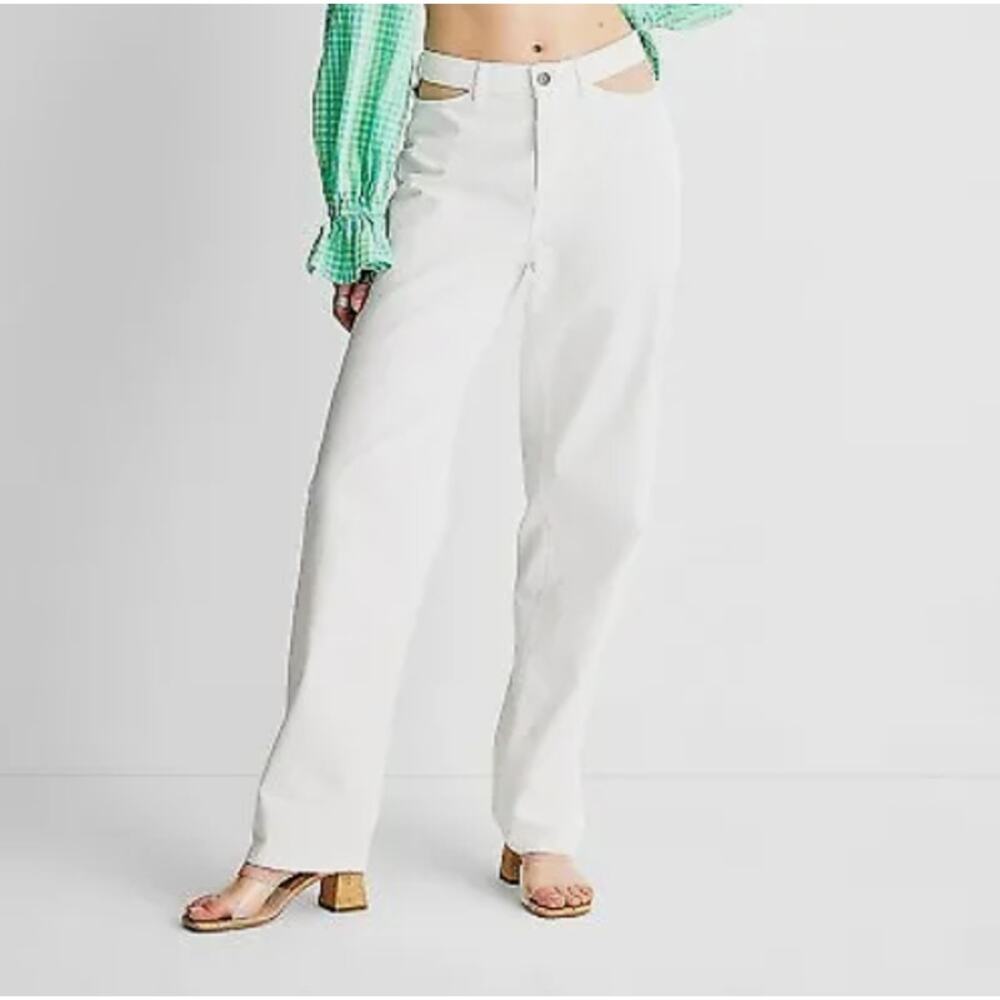 NEW Future Collective Women's Cut Out Waist Straight Leg Jeans - White Size 6